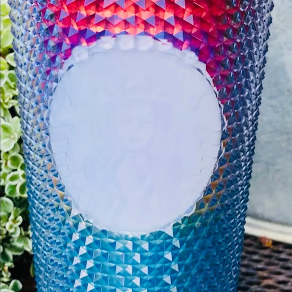 Starbucks Rainbow Pride Studded Cup Ombre Cold Tumbler Venti 24oz USA New 2020 - Picture 8 of 10